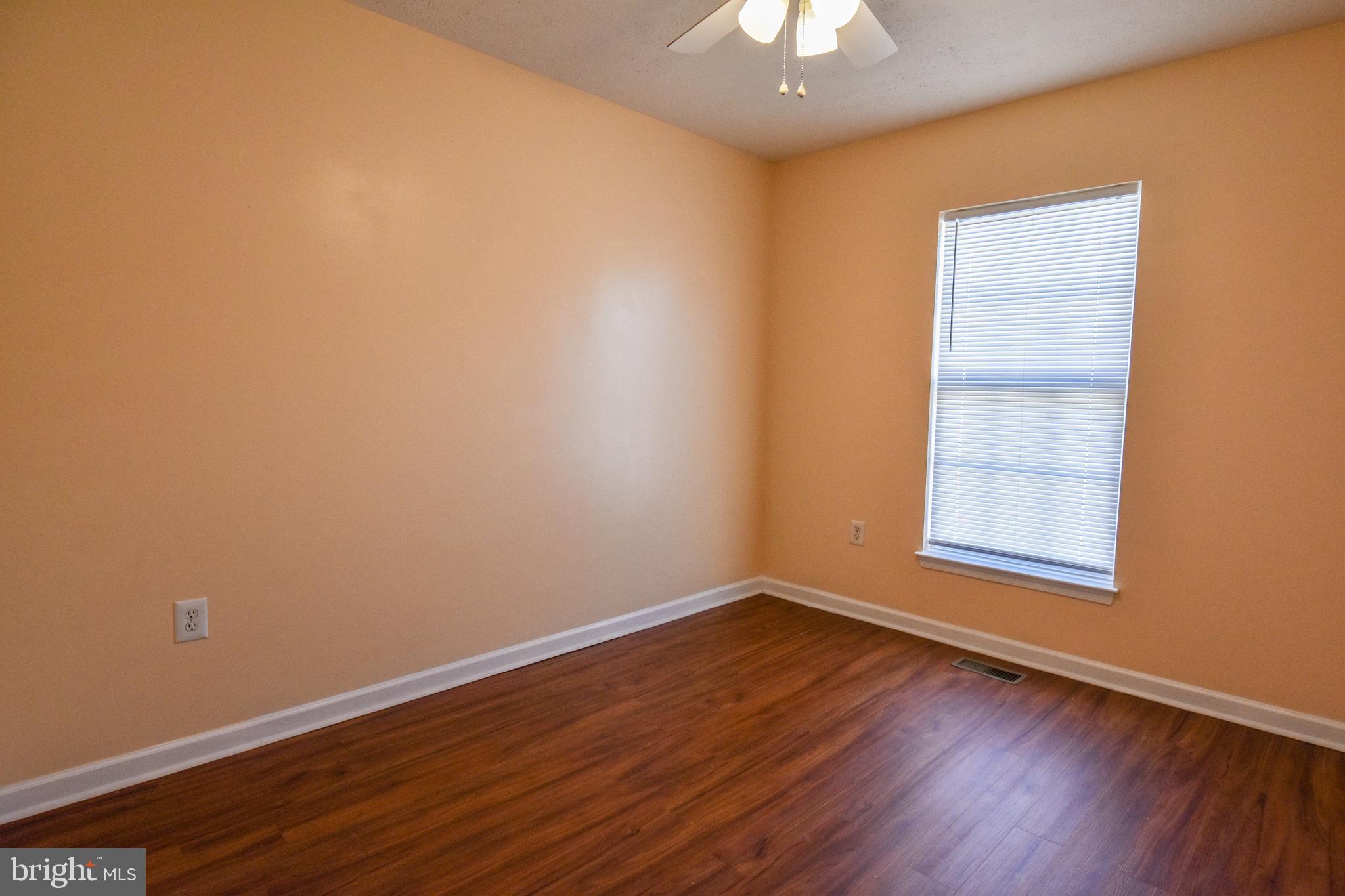 CRAIN SUMMIT - Residential Lease