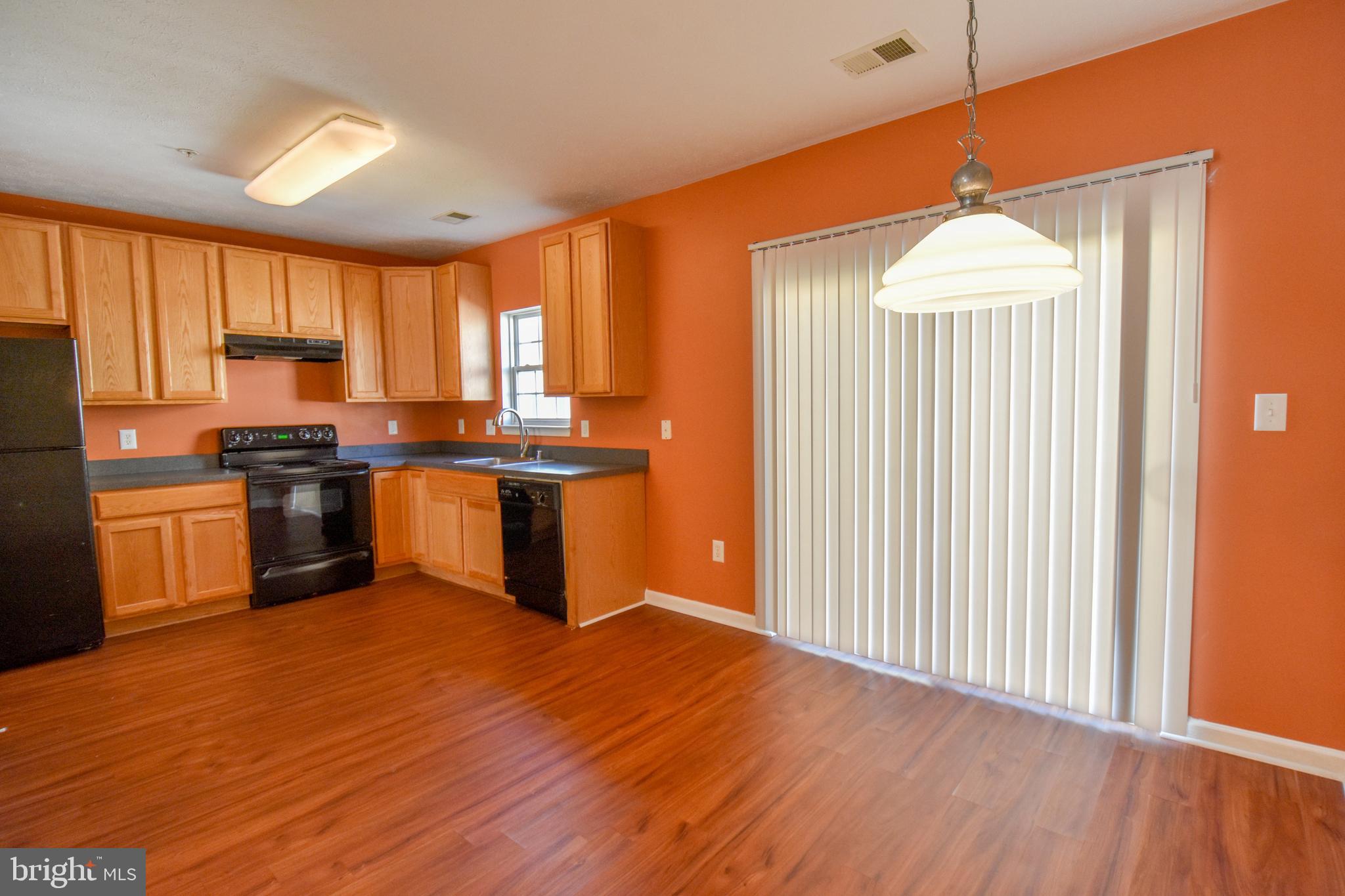 CRAIN SUMMIT - Residential Lease