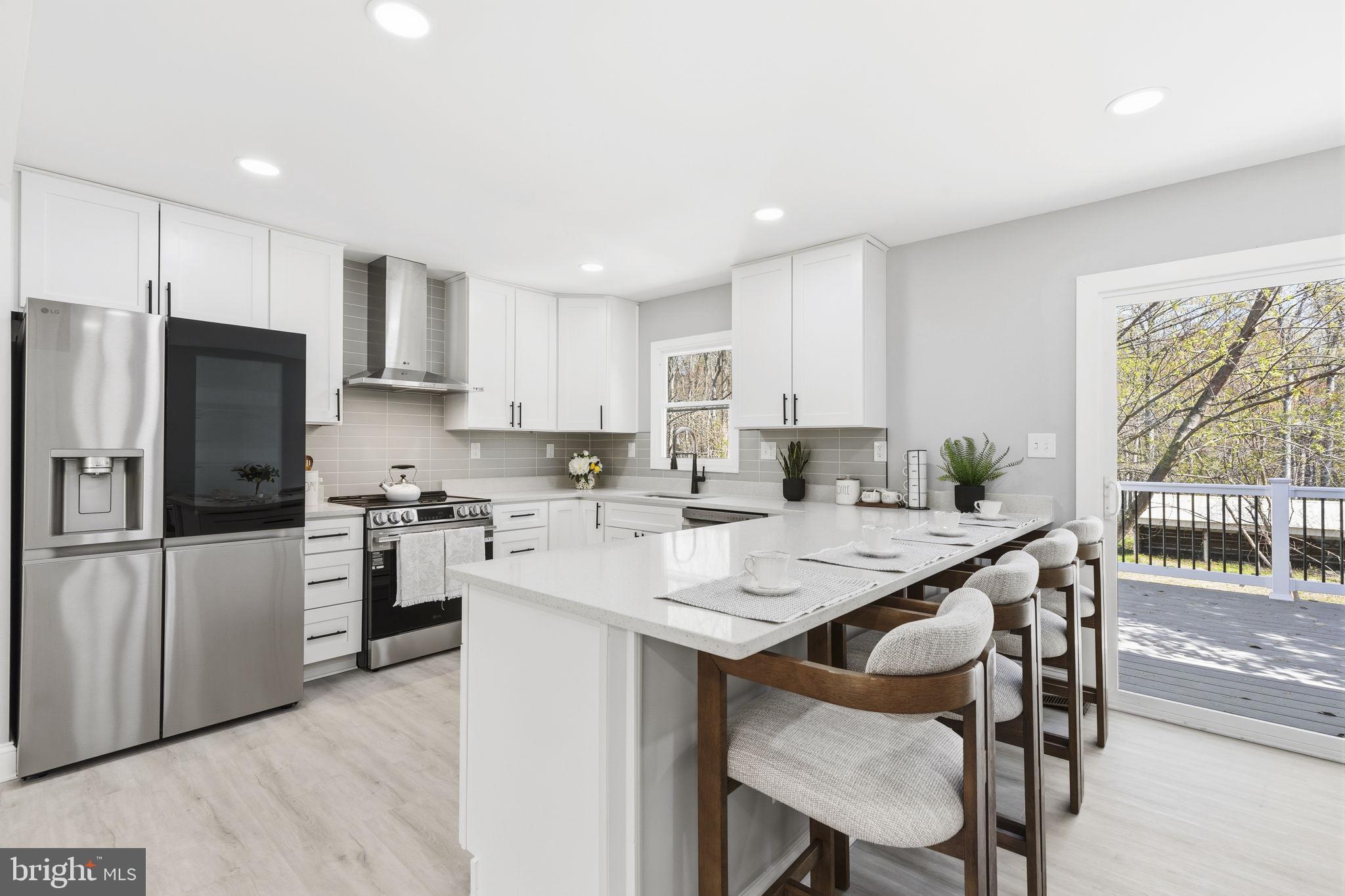 ELKMORE - Residential