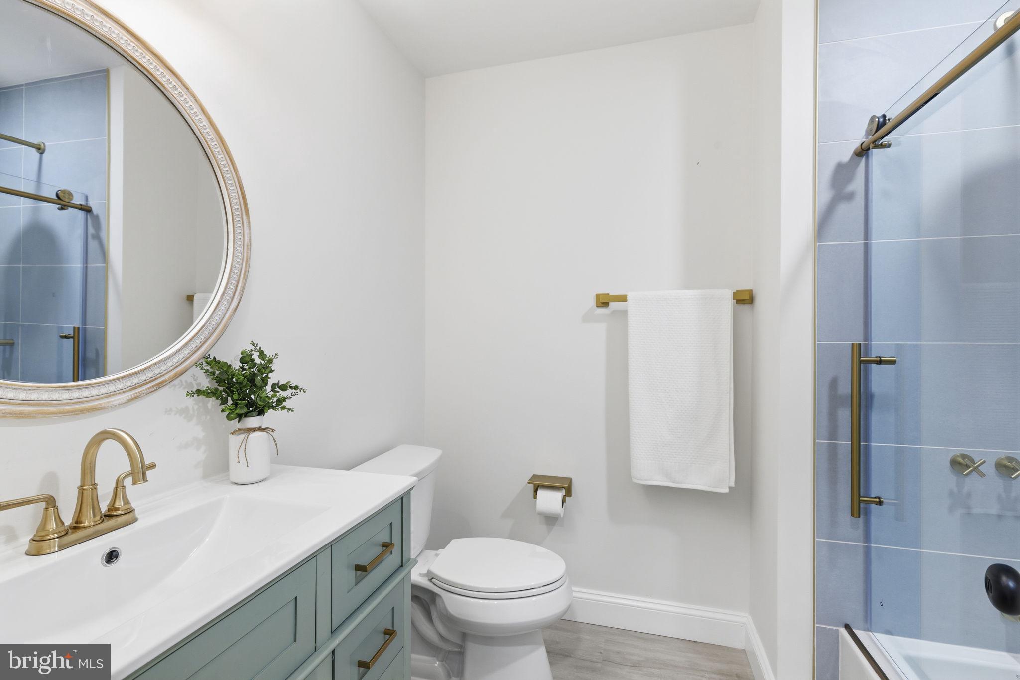 ELKMORE - Residential