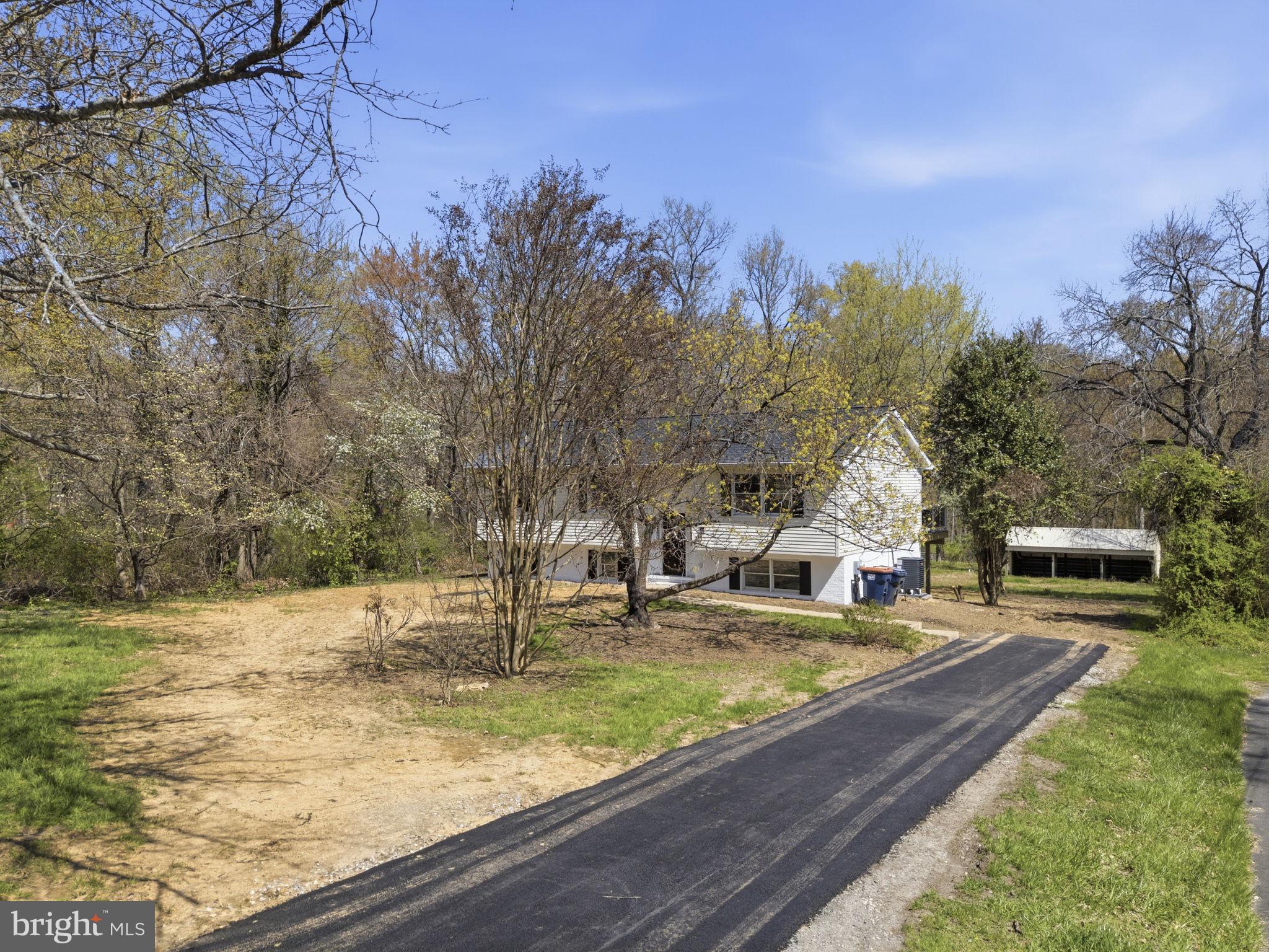 ELKMORE - Residential