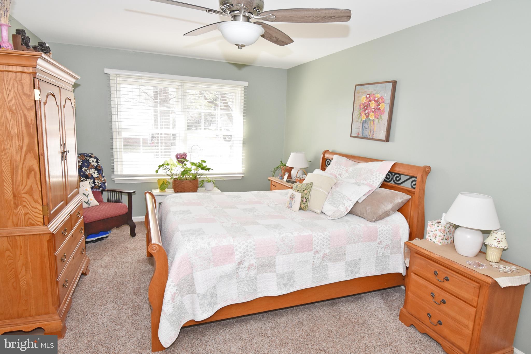 ELLINGTON - Residential