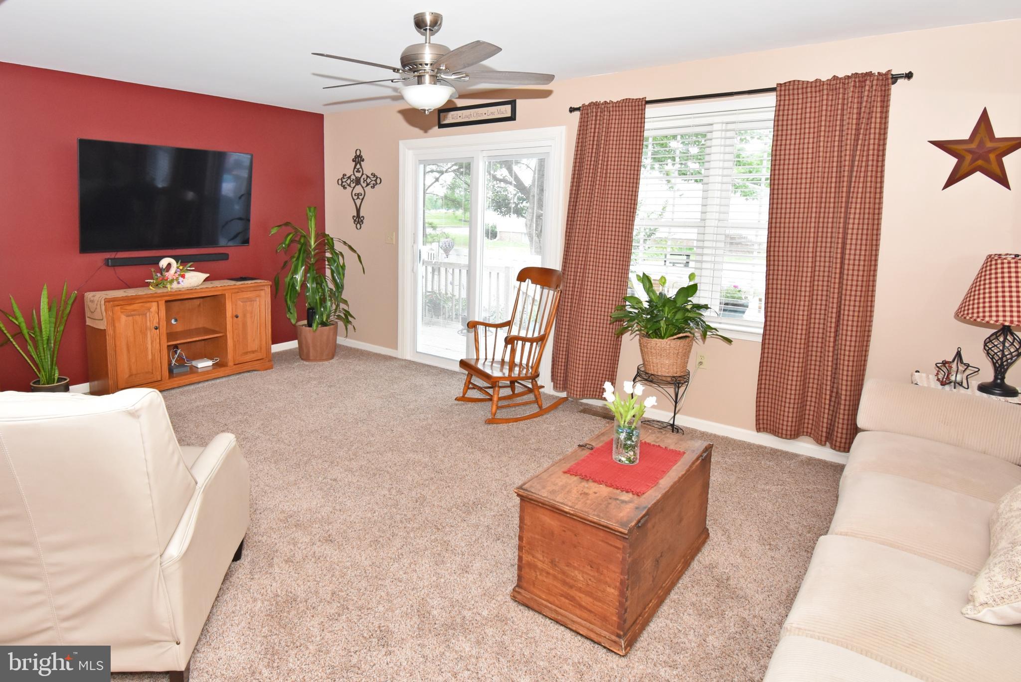 ELLINGTON - Residential