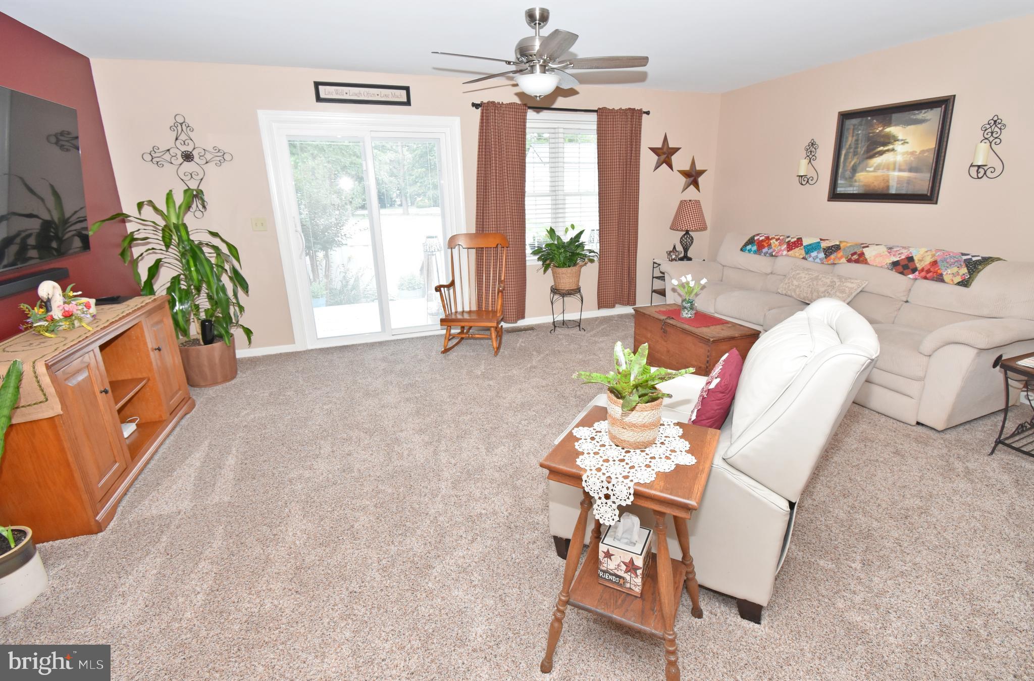 ELLINGTON - Residential