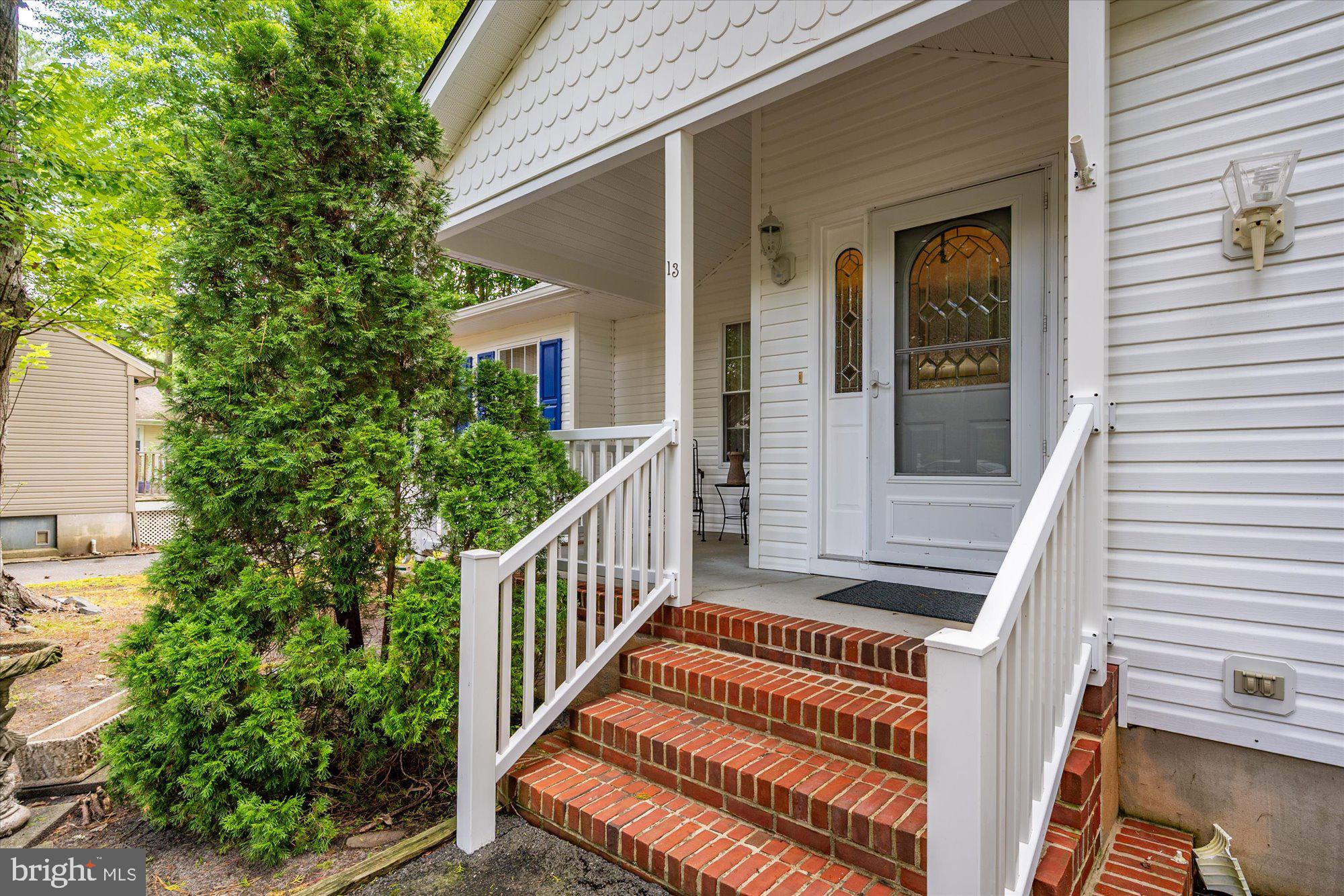 13 CATALPA LANE