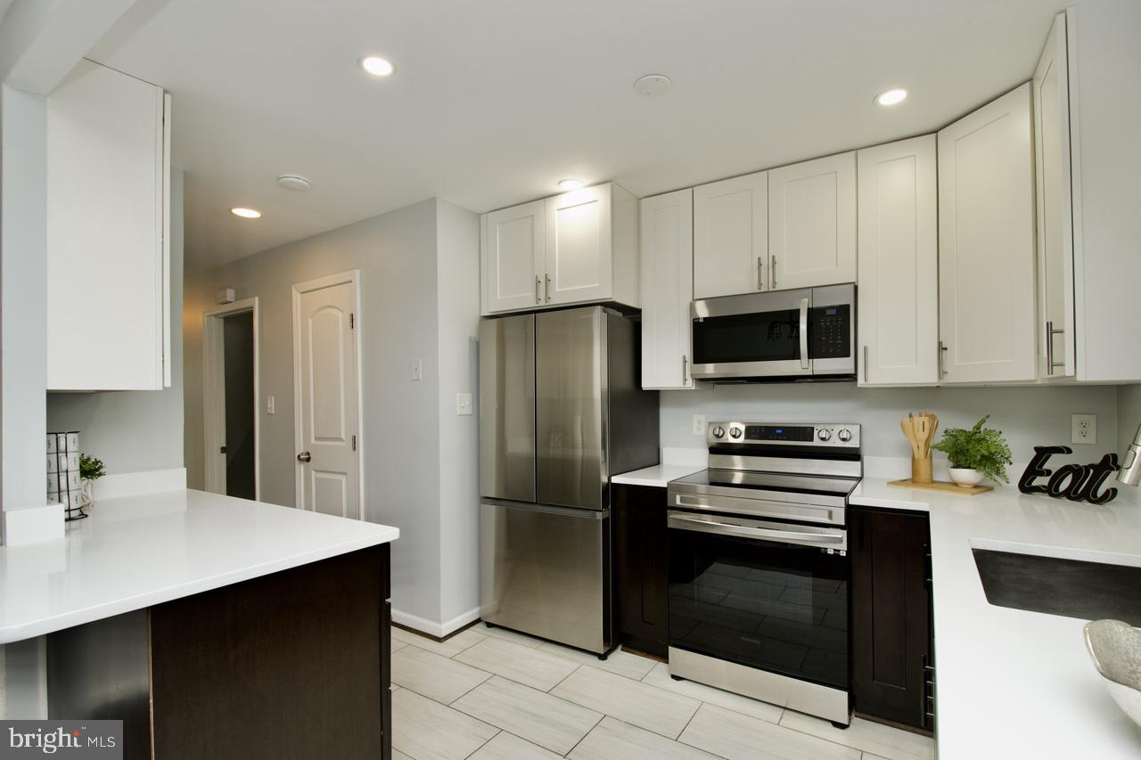 LAKE RIDGE - ANTIETAM - Residential