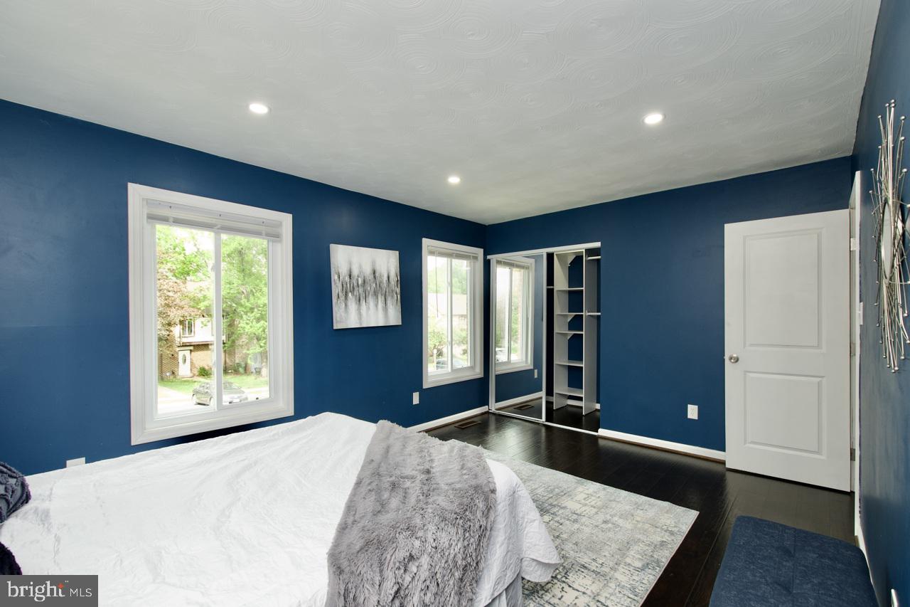 LAKE RIDGE - ANTIETAM - Residential