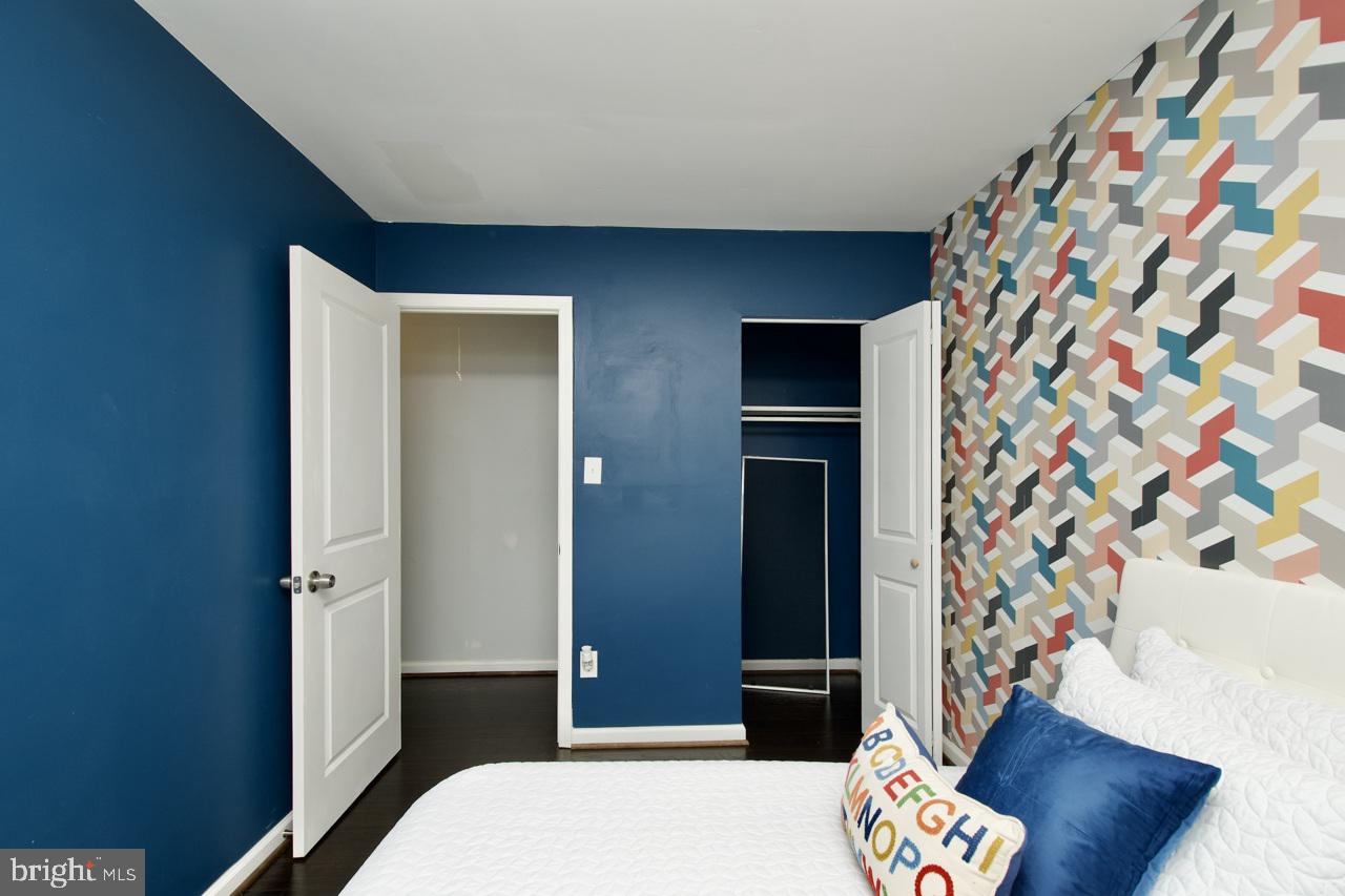 LAKE RIDGE - ANTIETAM - Residential