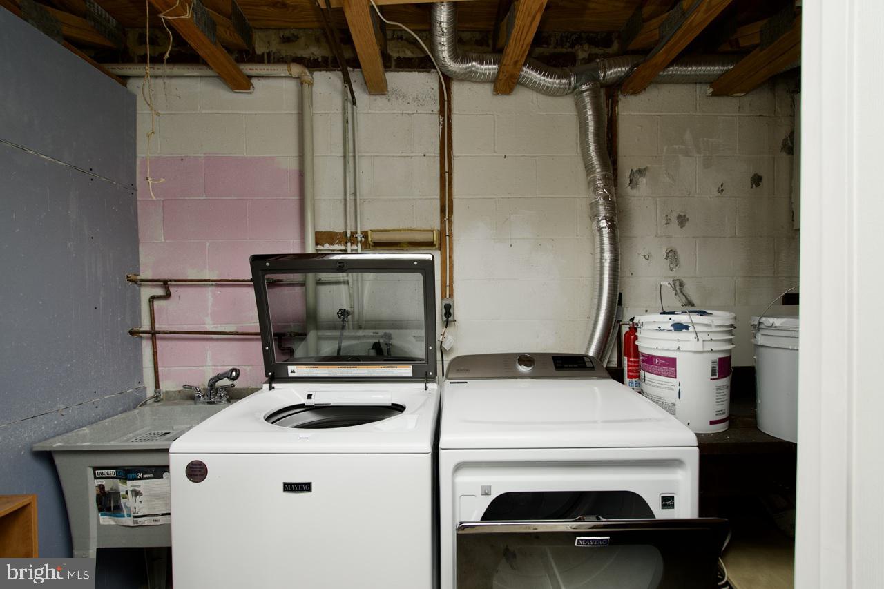 LAKE RIDGE - ANTIETAM - Residential