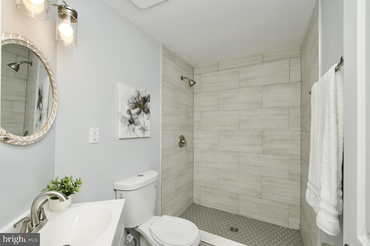 LAKE RIDGE - ANTIETAM - Residential