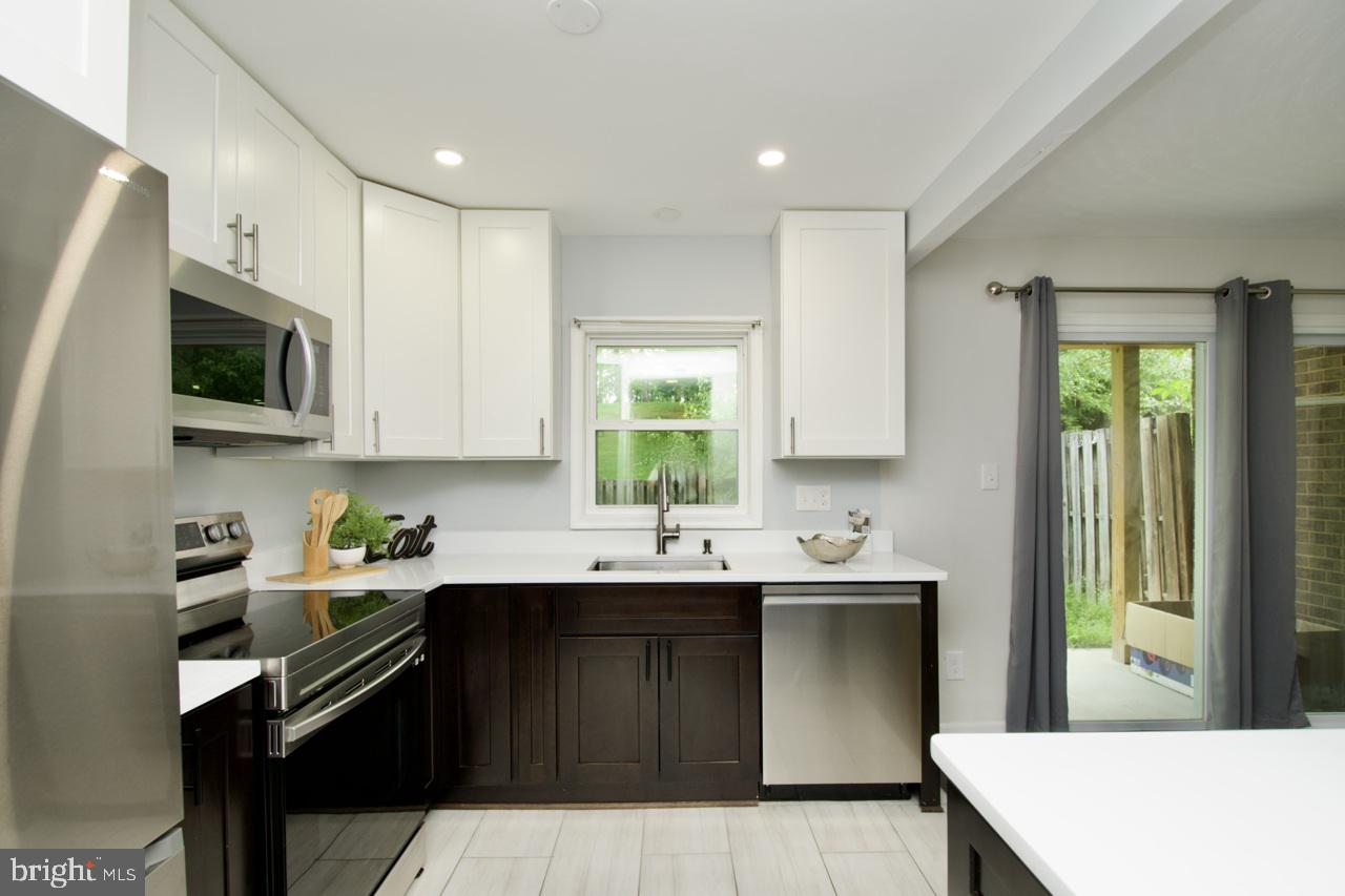 LAKE RIDGE - ANTIETAM - Residential