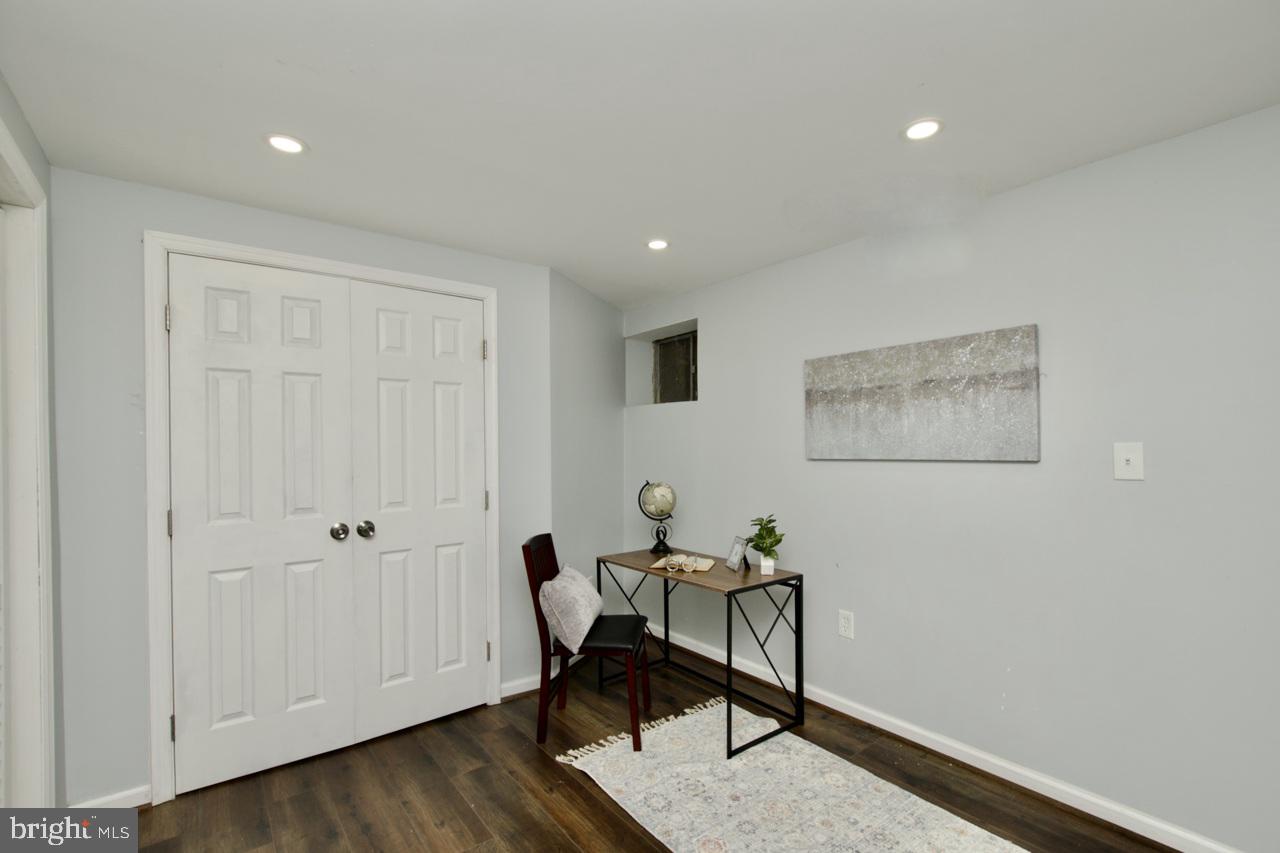 LAKE RIDGE - ANTIETAM - Residential