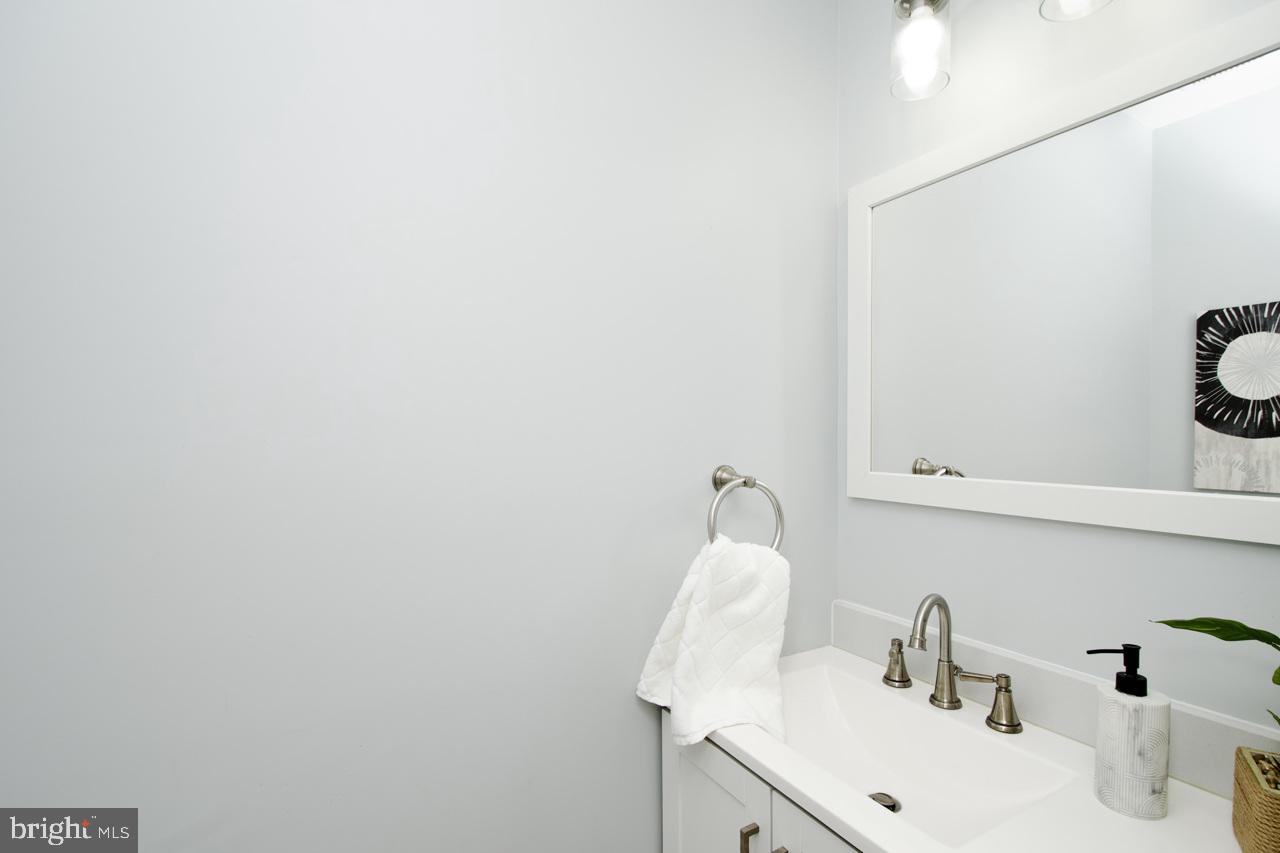 LAKE RIDGE - ANTIETAM - Residential