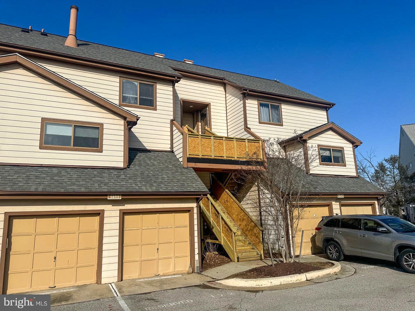 THE TIERS OF LAUREL LAKE - Residential Lease