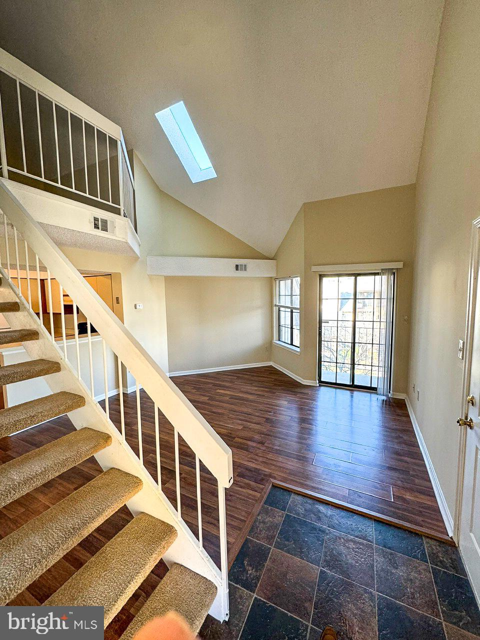 THE TIERS OF LAUREL LAKE - Residential Lease