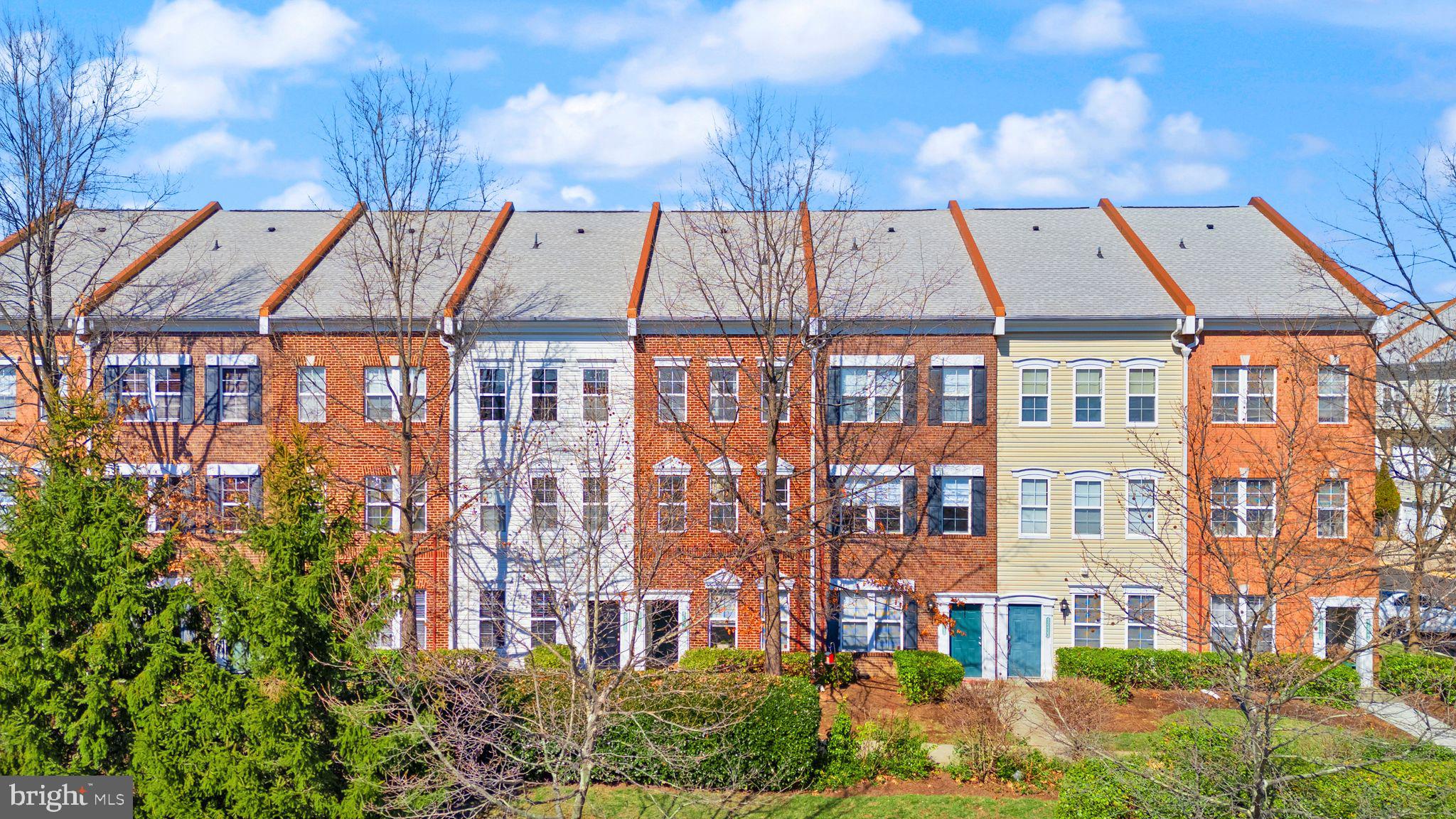 SUMMERFIELD - Residential