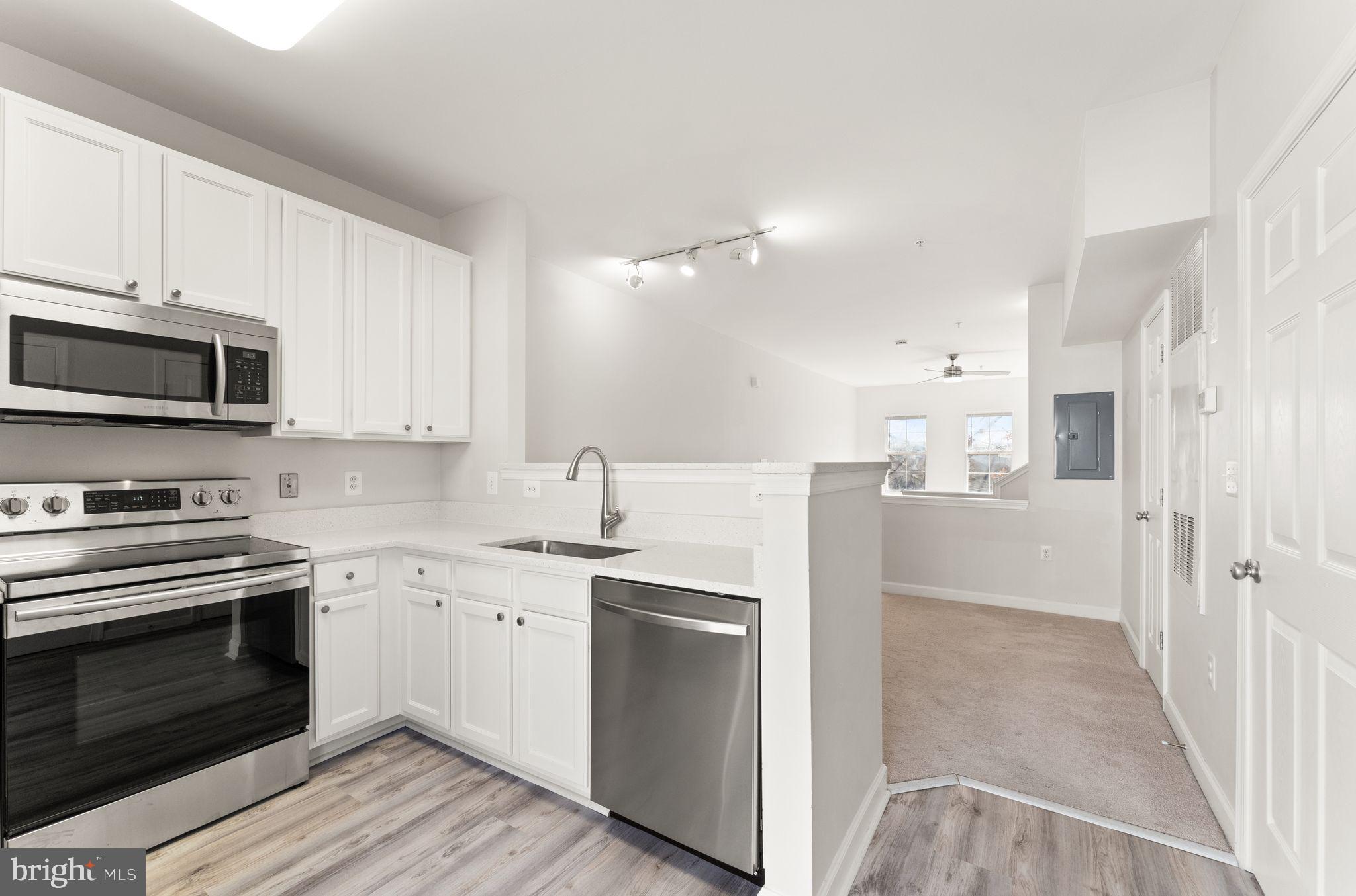 SUMMERFIELD - Residential