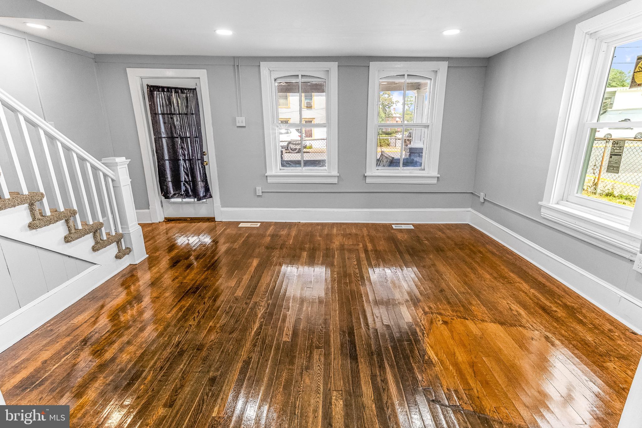 MARTINSBURG CITY - Residential