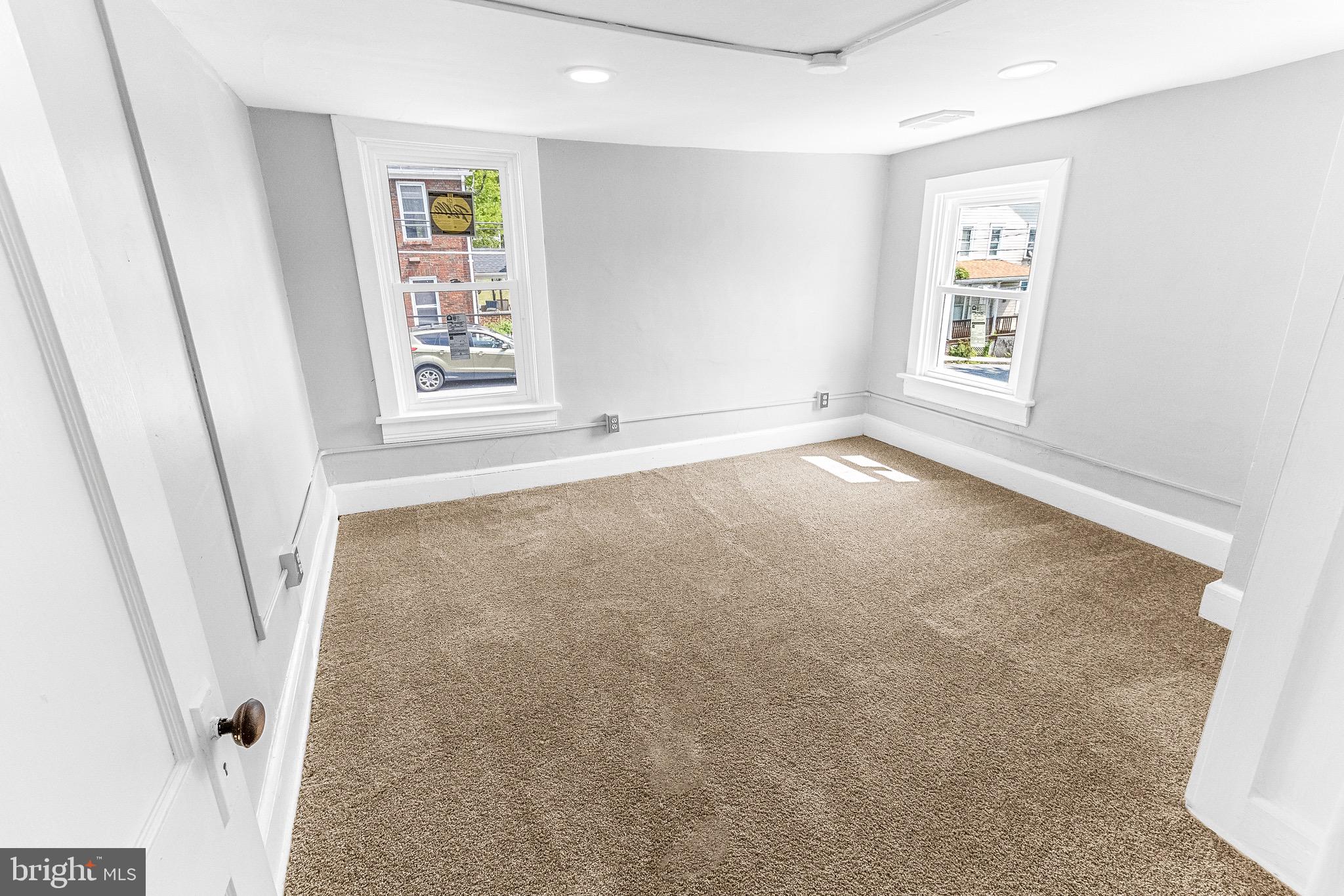 MARTINSBURG CITY - Residential