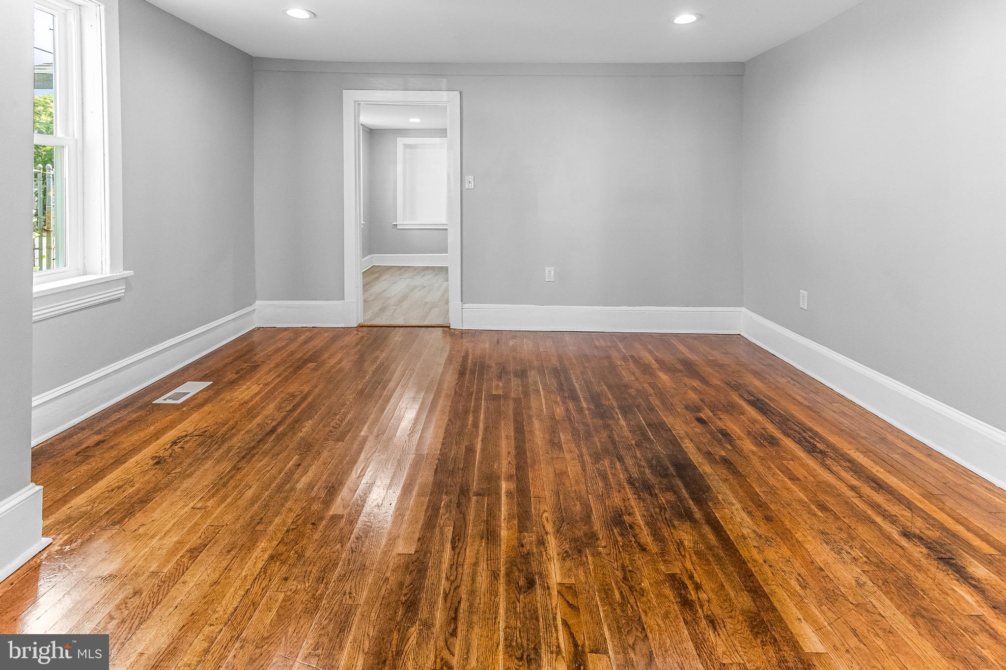 MARTINSBURG CITY - Residential