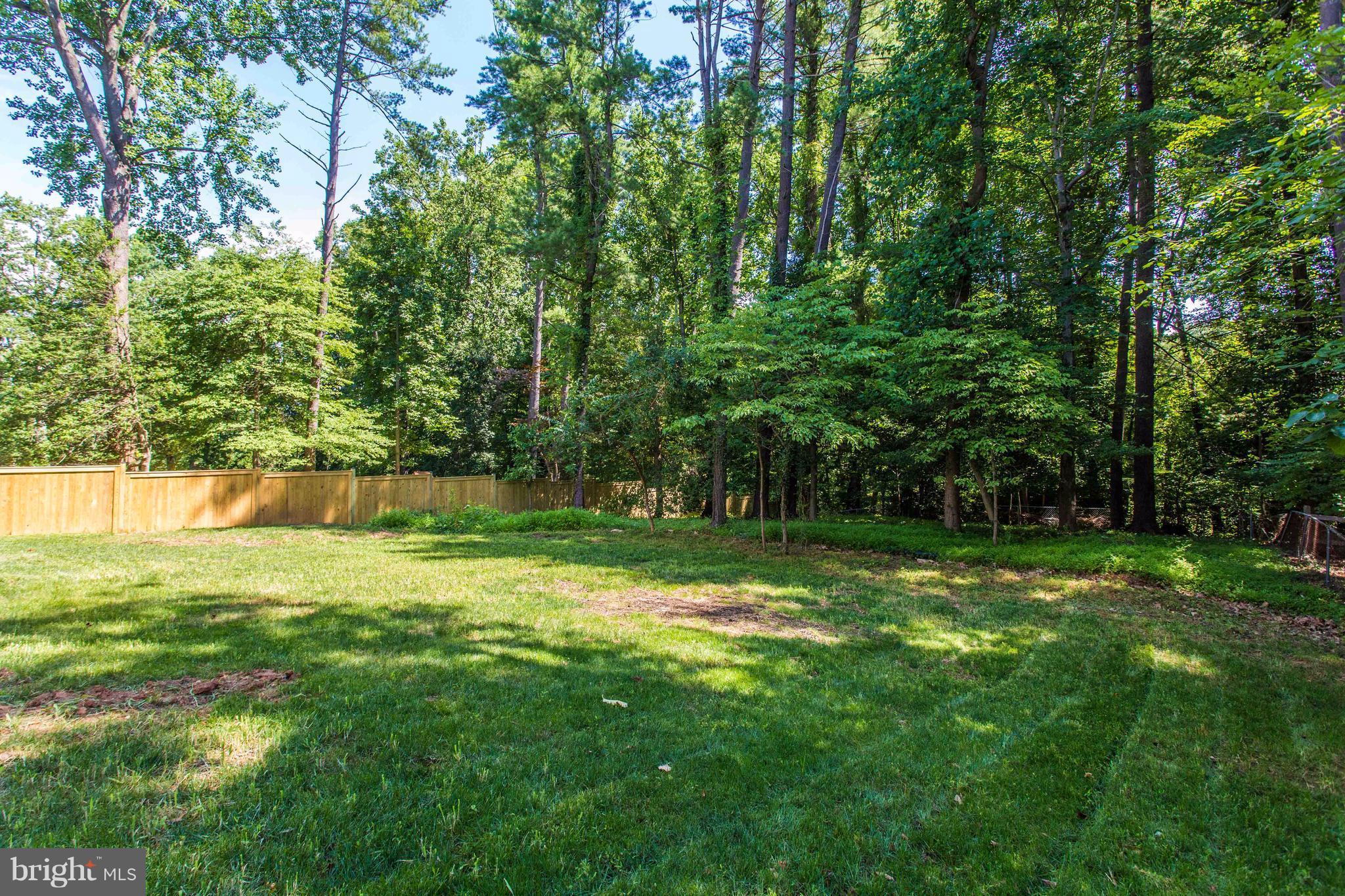 VIENNA WOODS - Residential