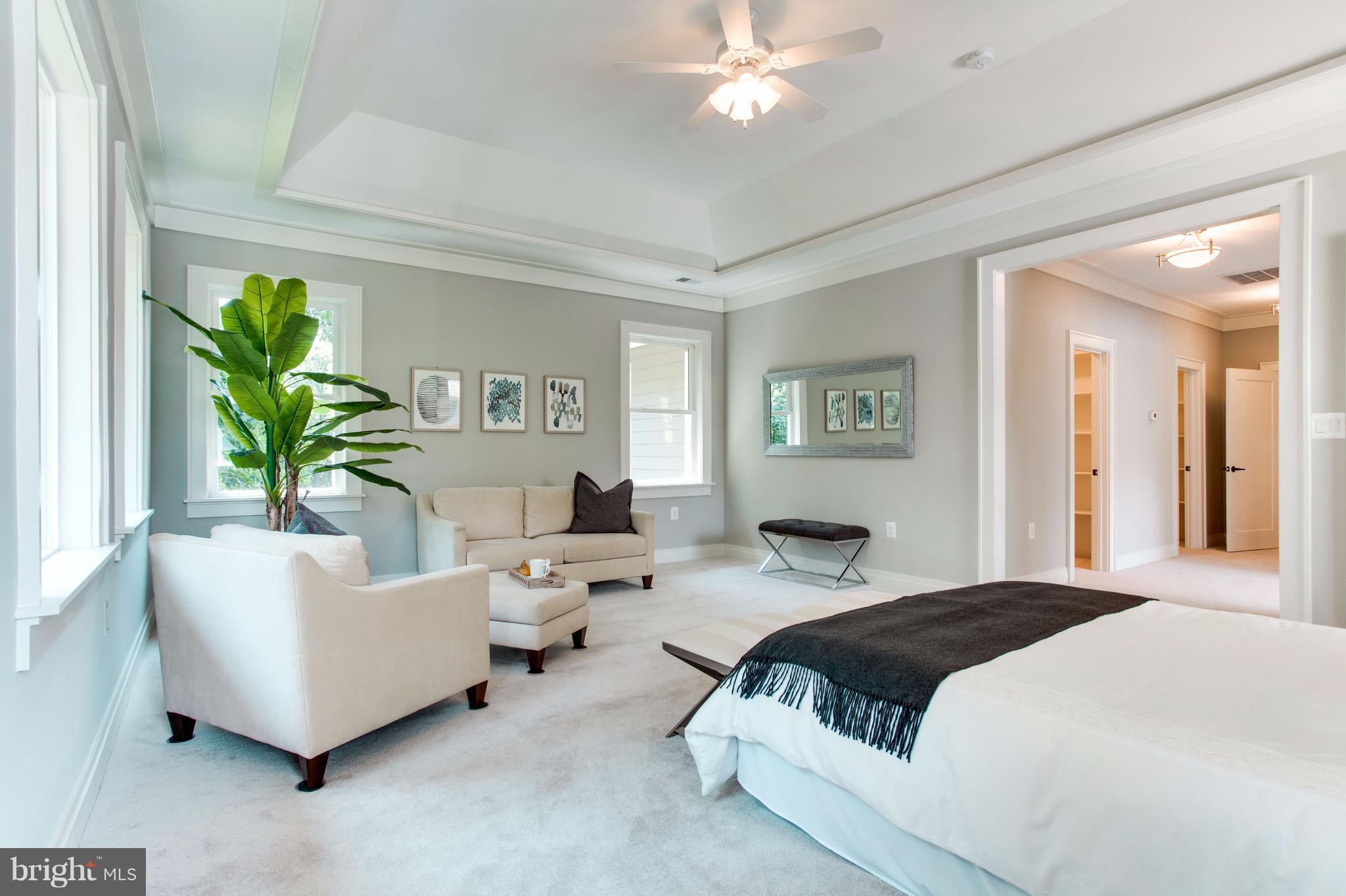 VIENNA WOODS - Residential