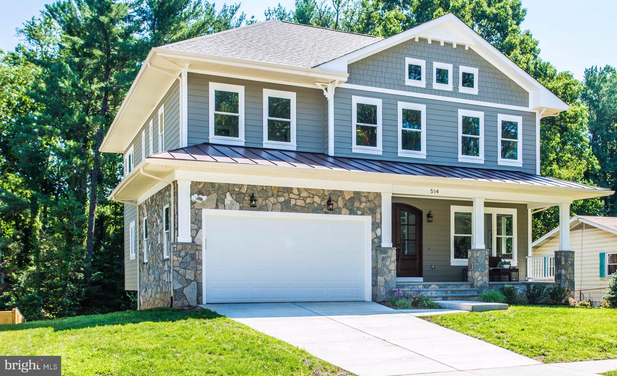 VIENNA WOODS - Residential