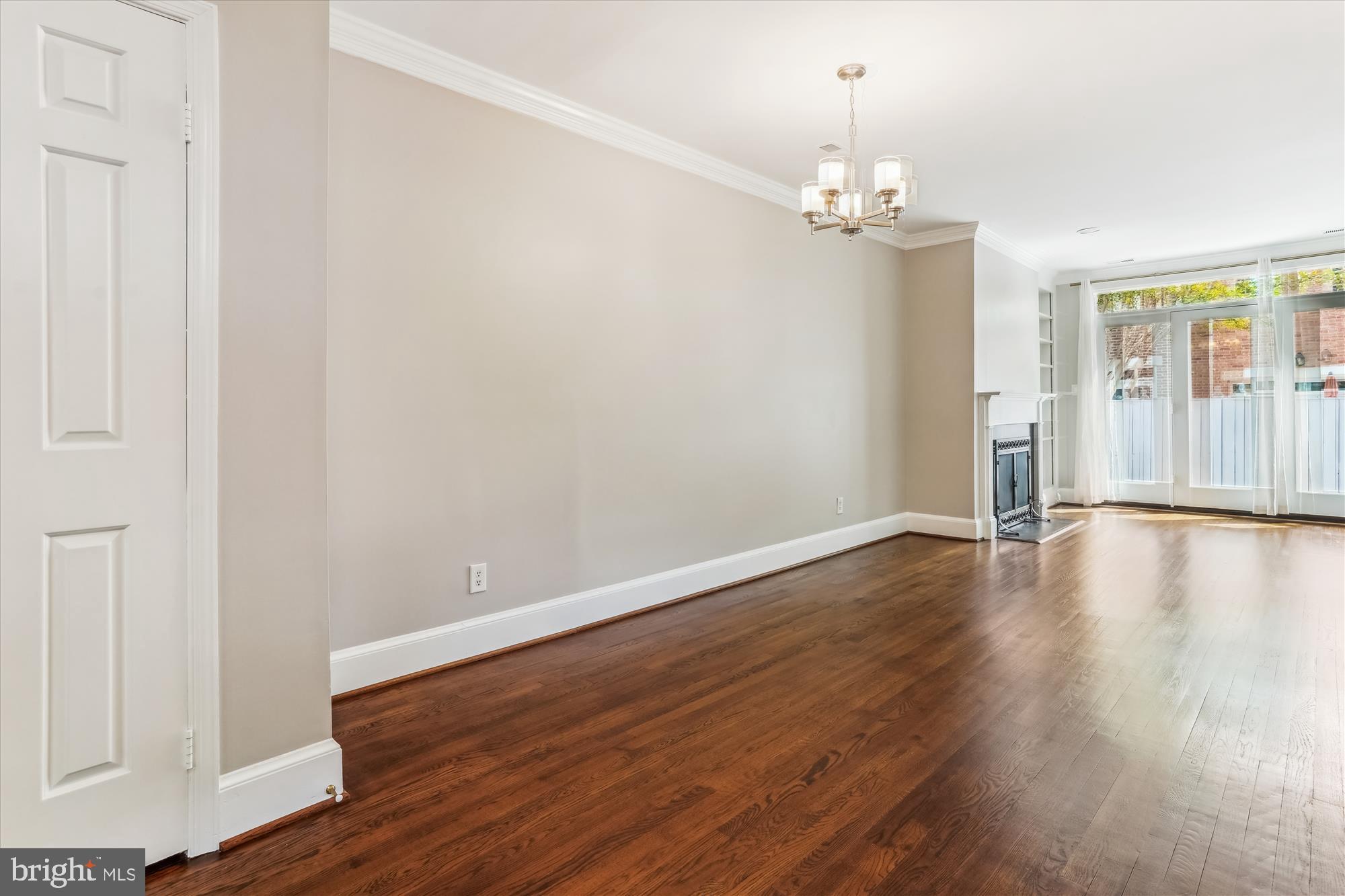 CANAL WAY - Residential Lease