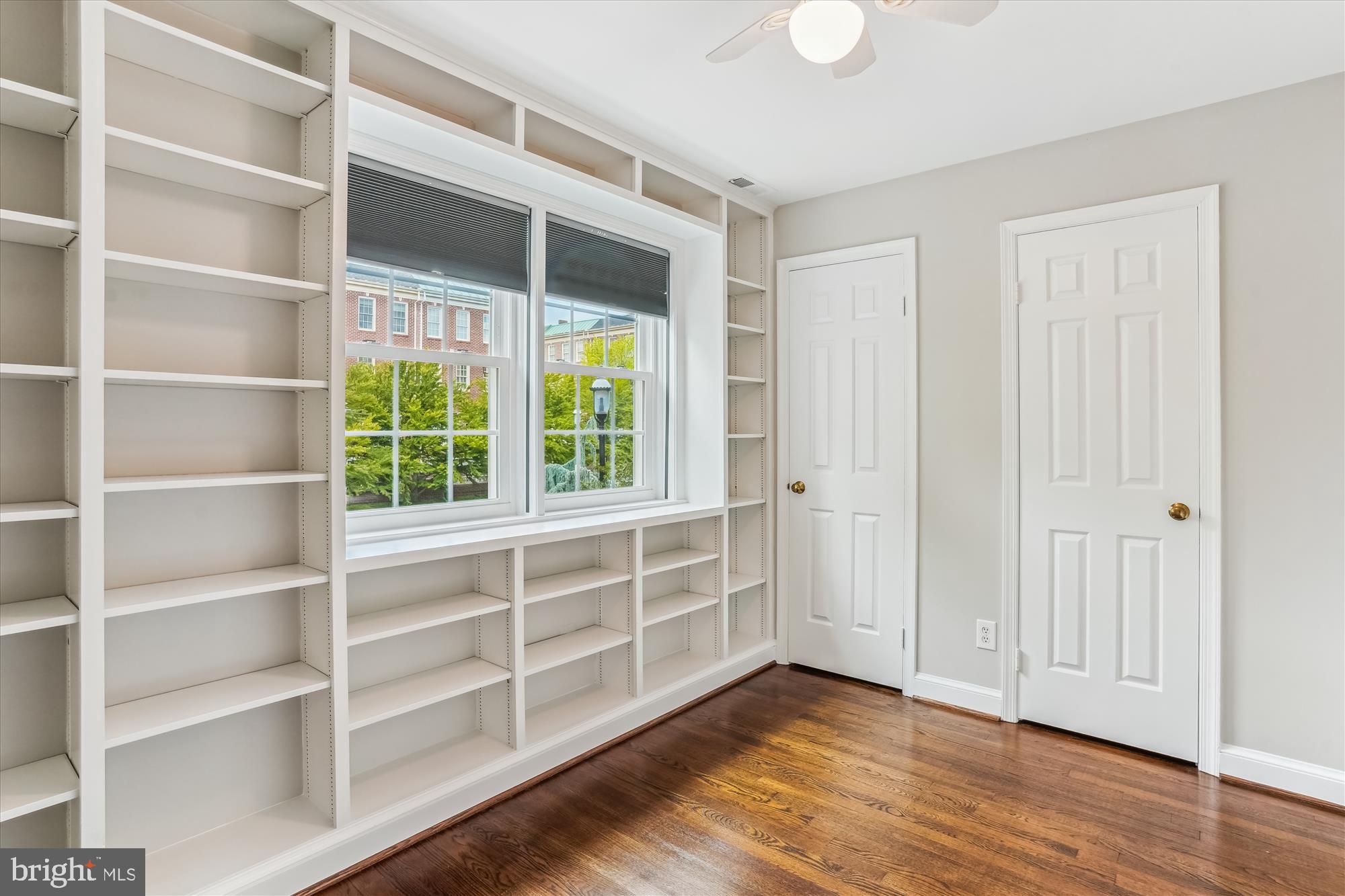 CANAL WAY - Residential Lease