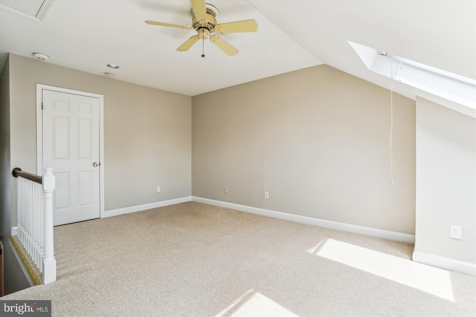 CANAL WAY - Residential Lease