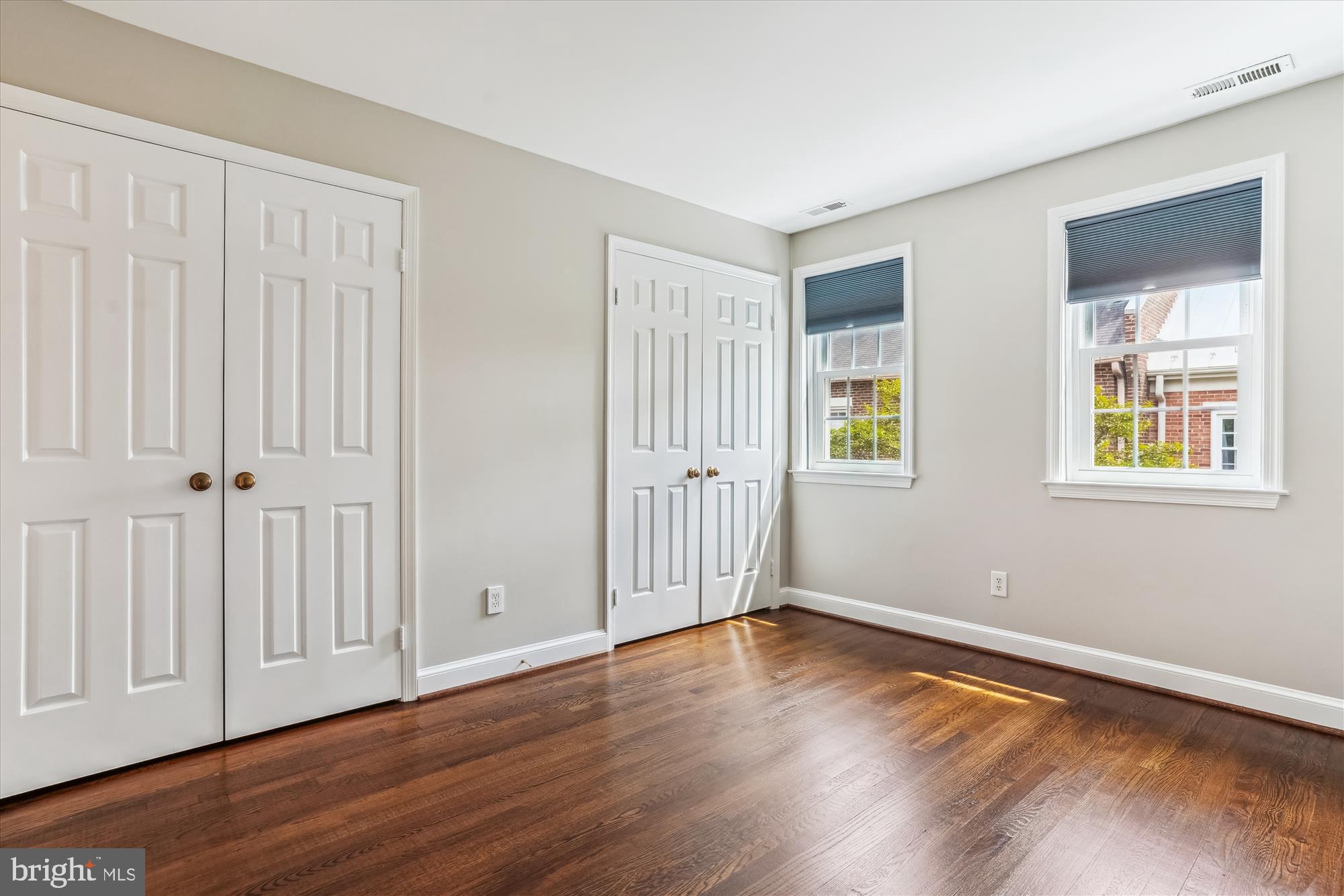 CANAL WAY - Residential Lease