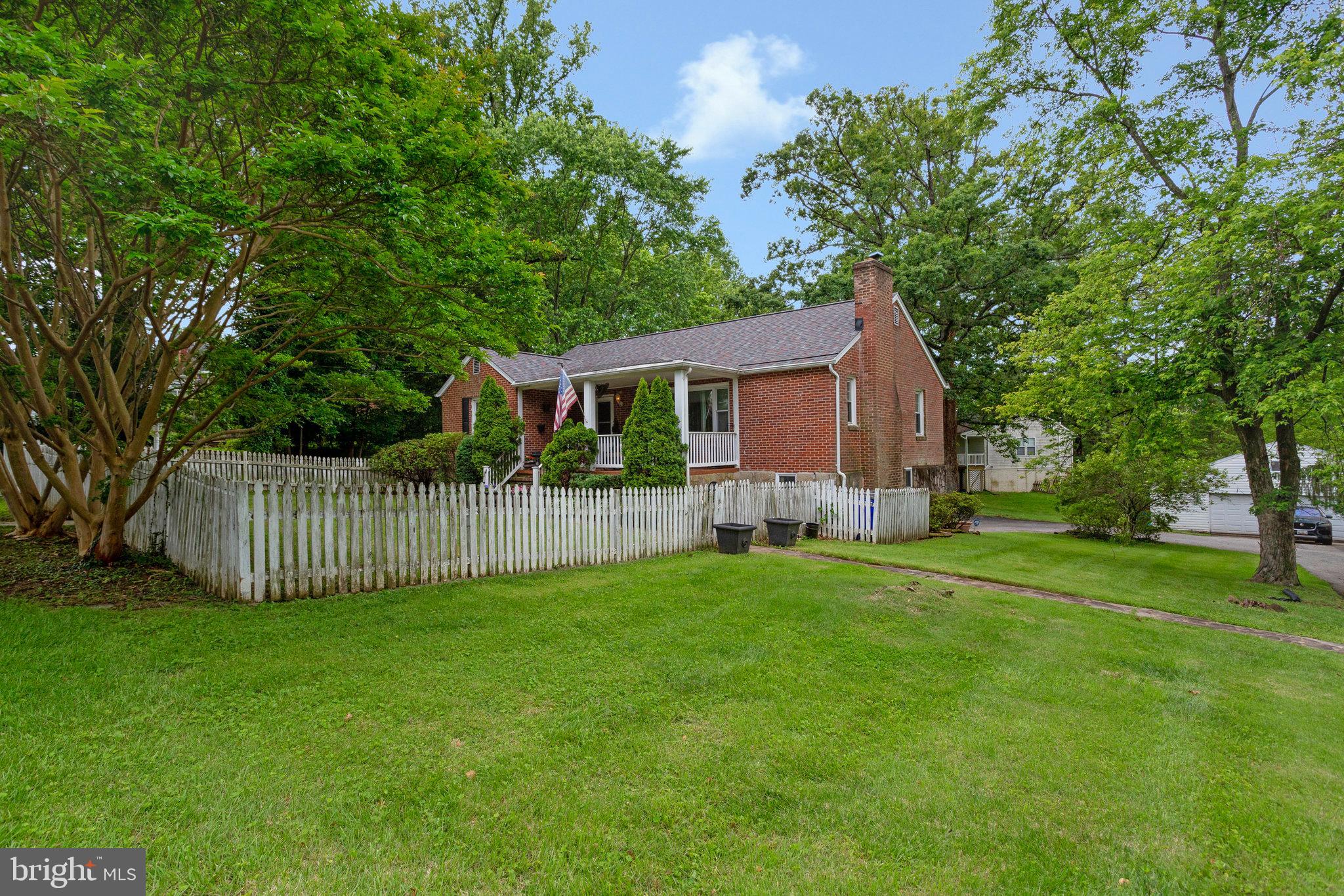 CHENOWITH - Residential