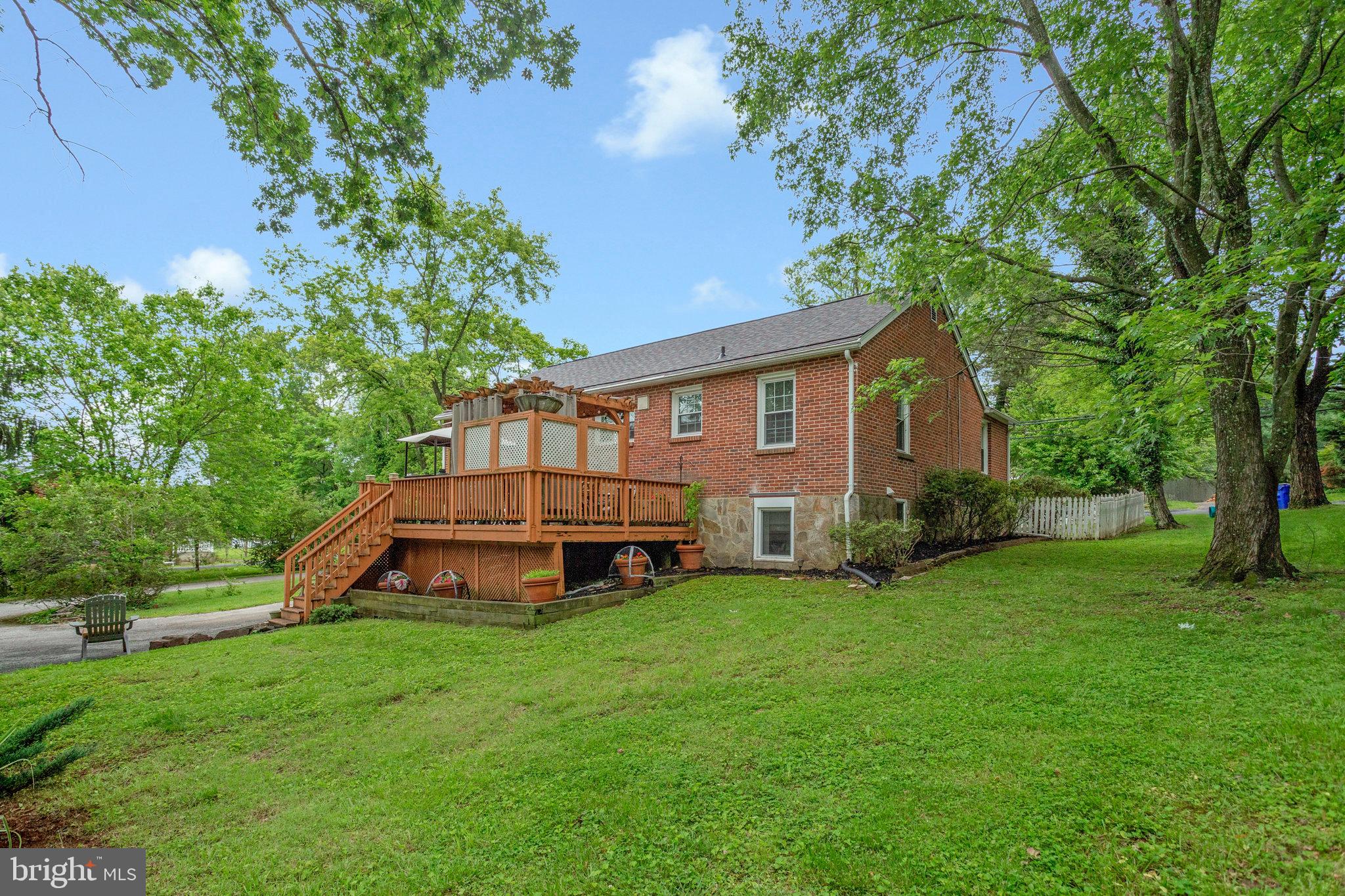 CHENOWITH - Residential