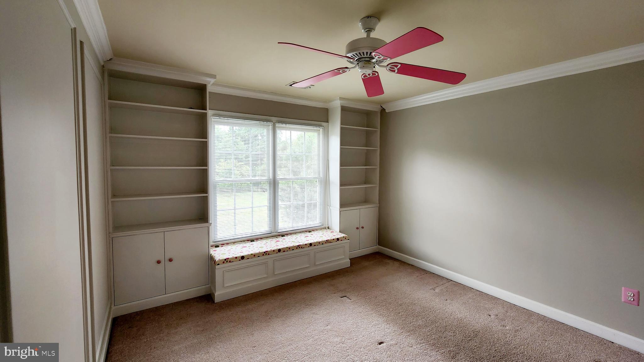 AMBLER VALE - Residential