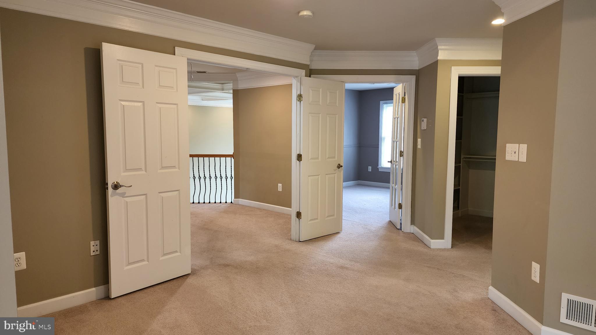 AMBLER VALE - Residential