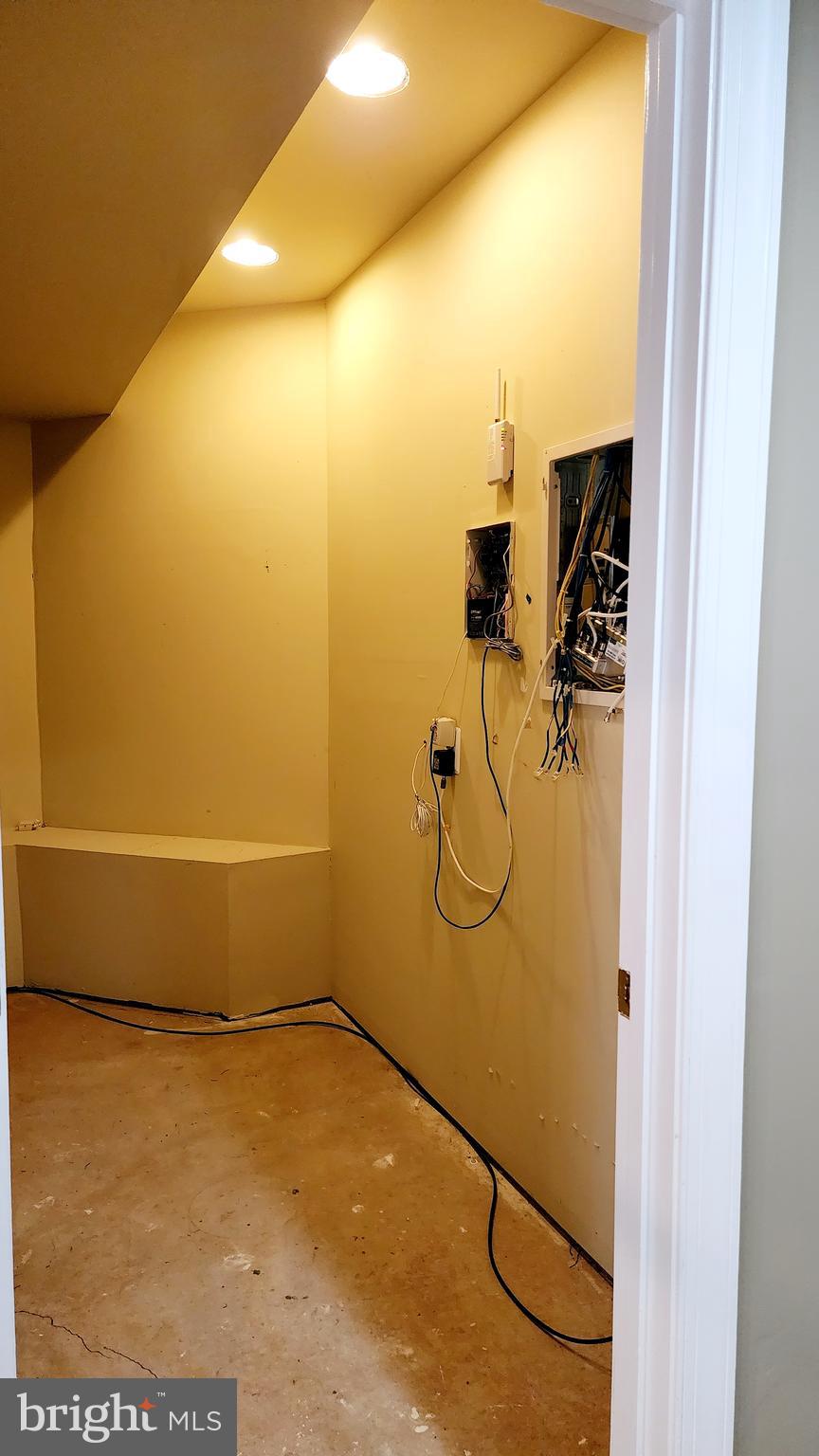 AMBLER VALE - Residential