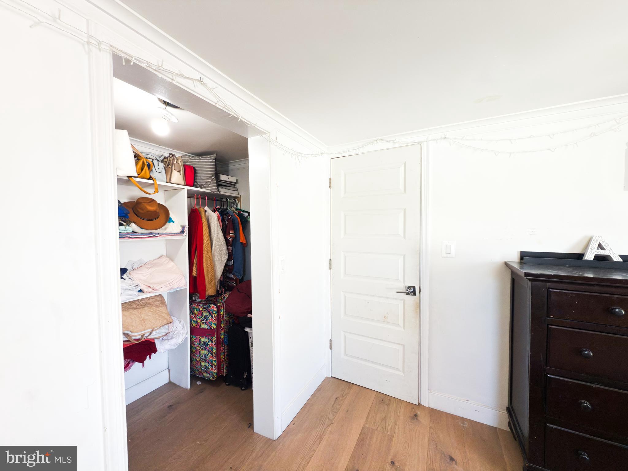 PARKWAY VILLAGE MANUFACTURED HOME COMMUNITY - Residential