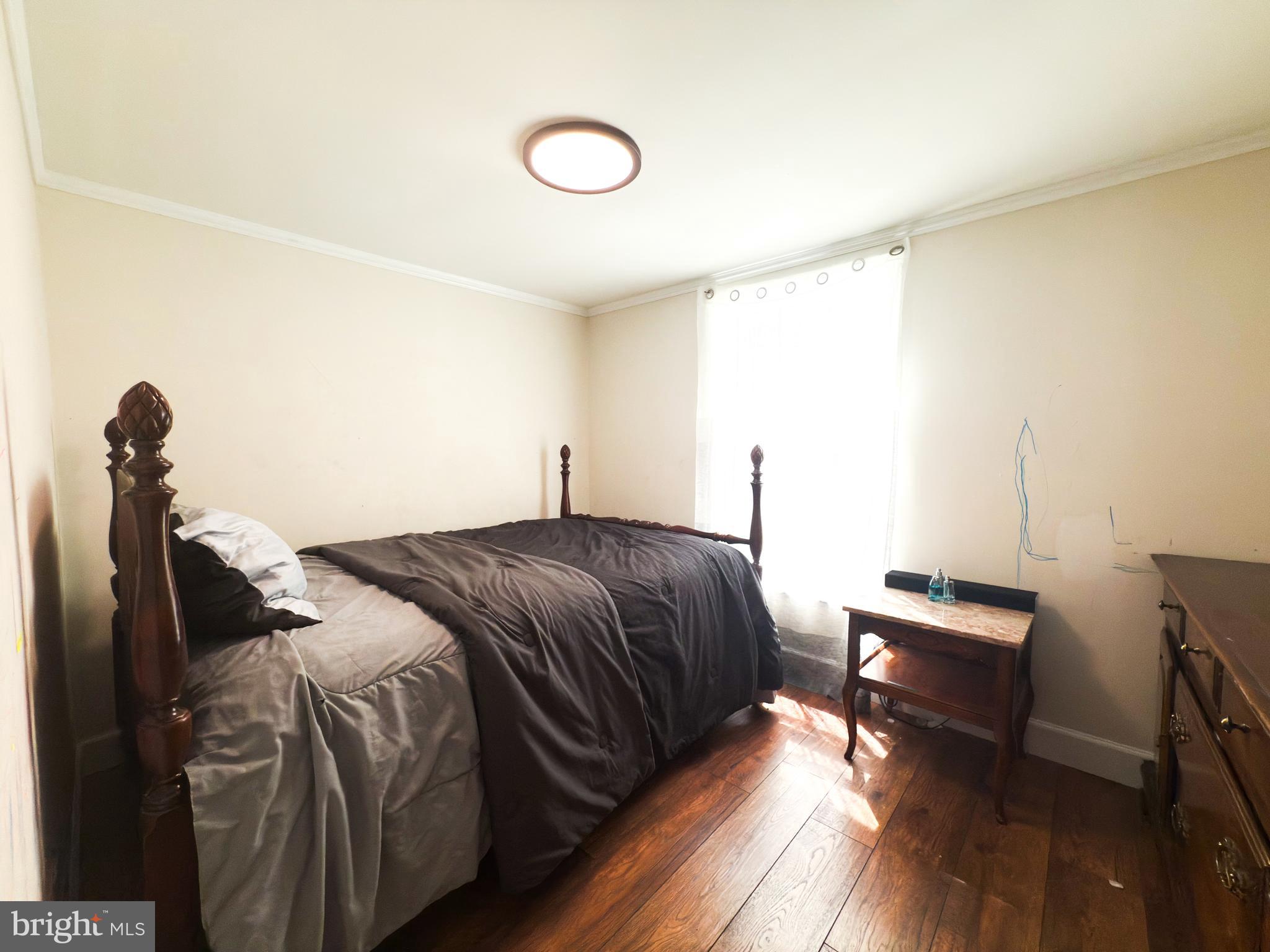 PARKWAY VILLAGE MANUFACTURED HOME COMMUNITY - Residential