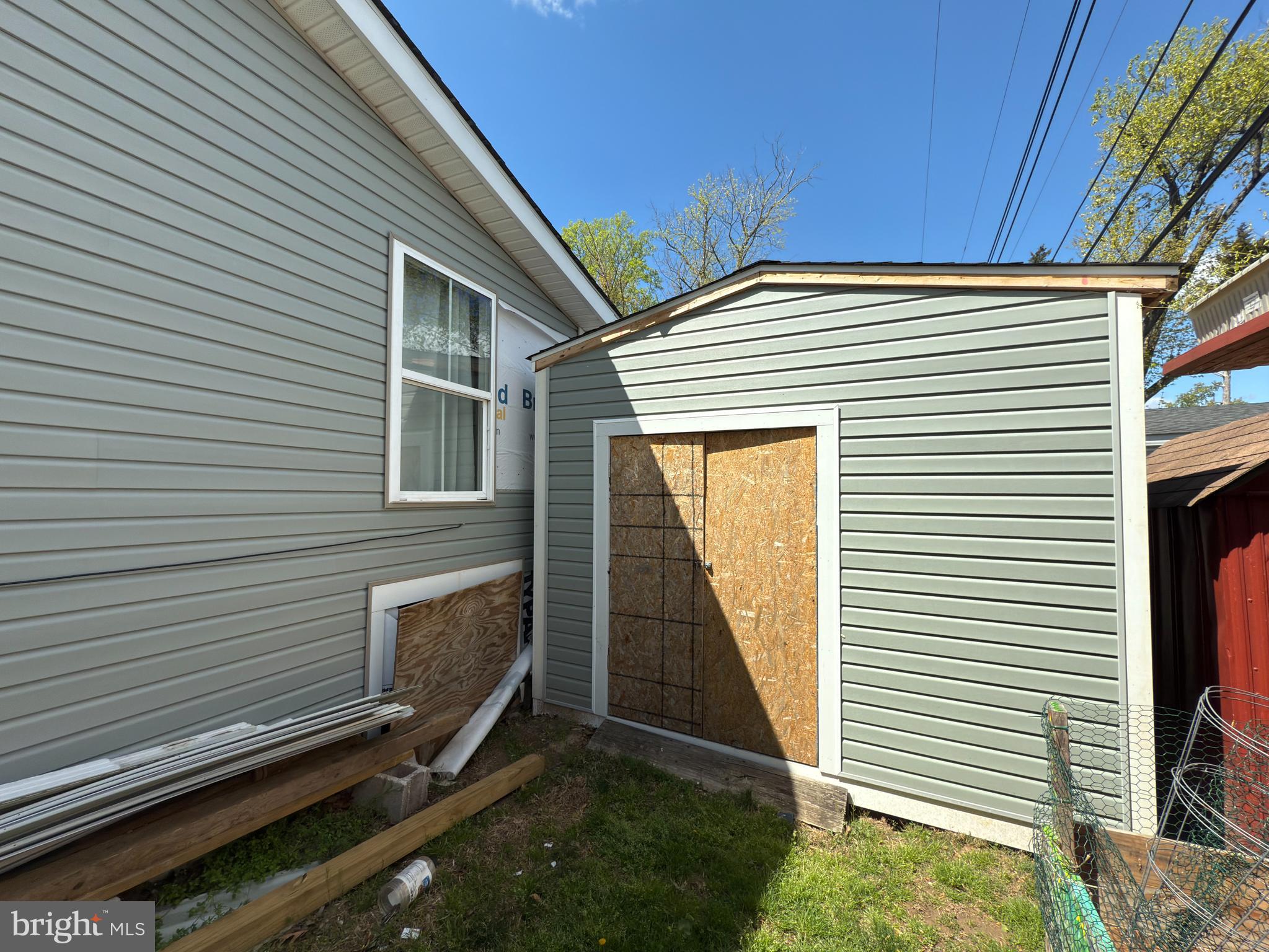 PARKWAY VILLAGE MANUFACTURED HOME COMMUNITY - Residential