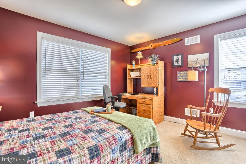 STONEMILL ACRES - Residential