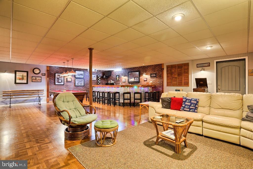 STONEMILL ACRES - Residential