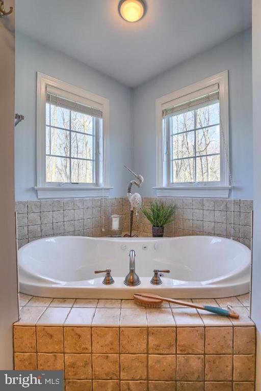 STONEMILL ACRES - Residential