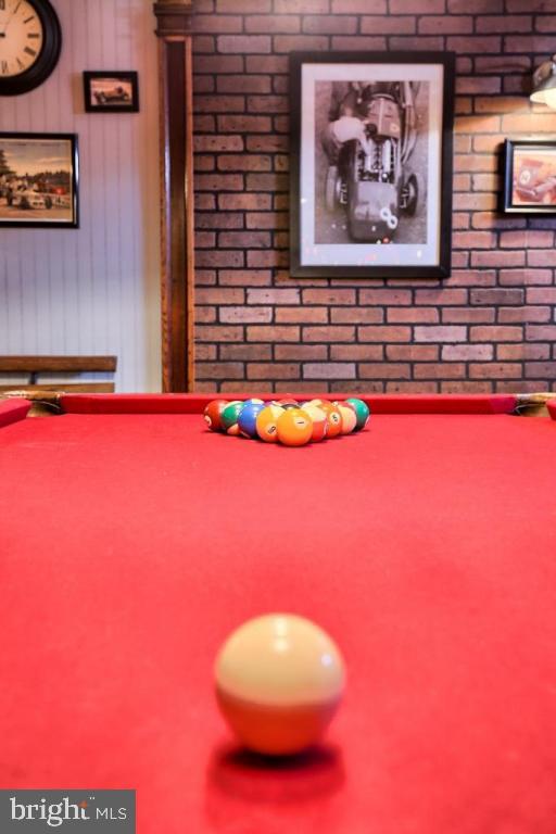 STONEMILL ACRES - Residential