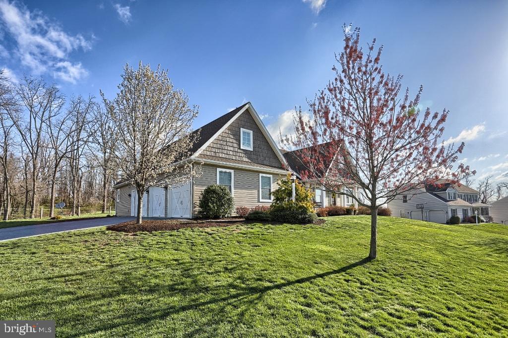 STONEMILL ACRES - Residential