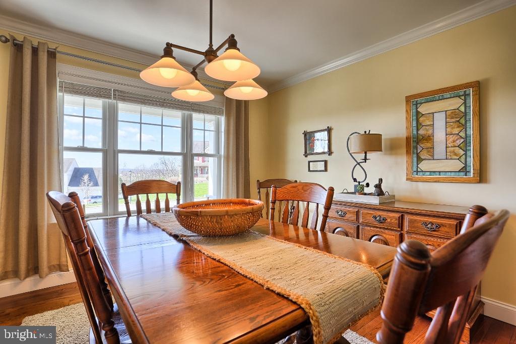 STONEMILL ACRES - Residential