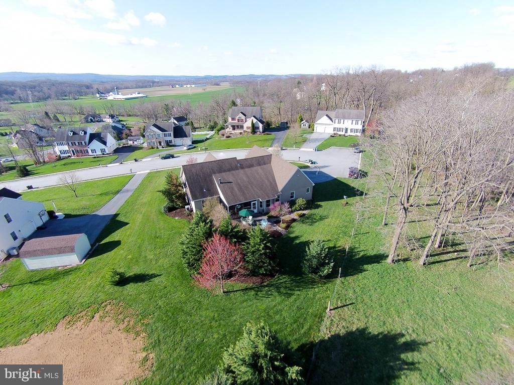 STONEMILL ACRES - Residential