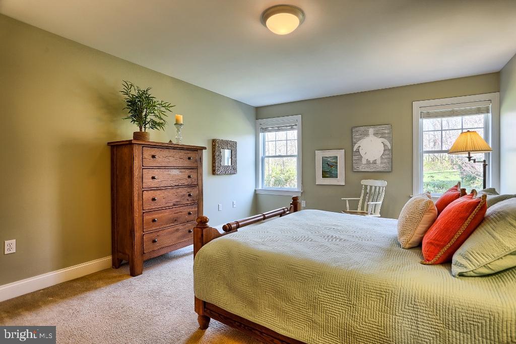 STONEMILL ACRES - Residential