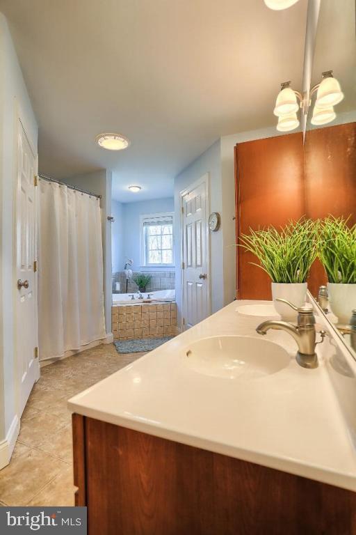 STONEMILL ACRES - Residential