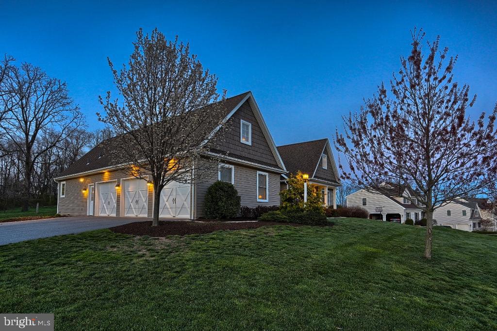 STONEMILL ACRES - Residential