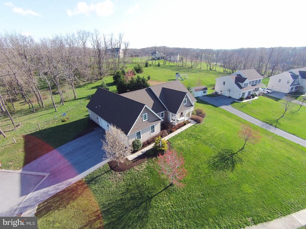 STONEMILL ACRES - Residential